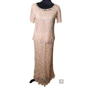 EUC Silken Poetry 2Pc top sz L and Skirt S (adjustable)100% Silk $300